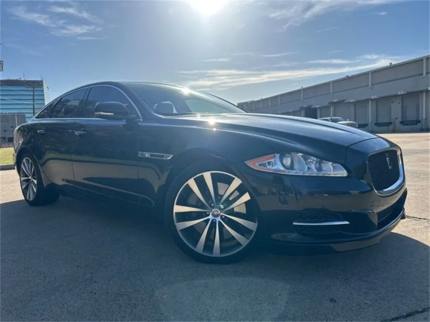 2018 Maserati Ghibli Base photo 4