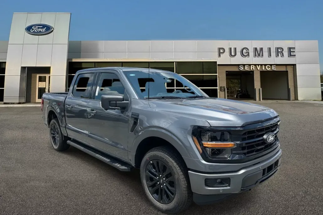 2025 Ford F-150 XLT photo 1