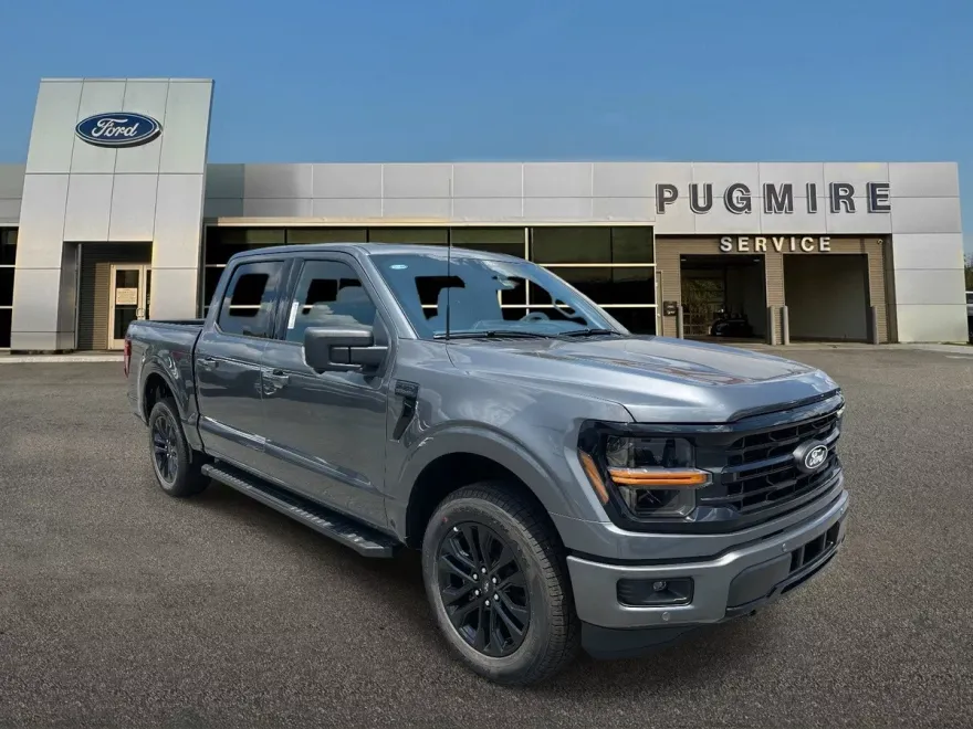 2025 Ford F-150 XLT photo 1