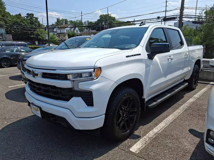 2025 Chevrolet Silverado 1500 RST photo 1