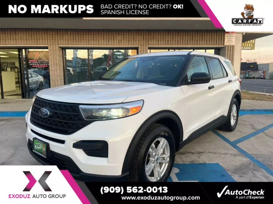 2022 Ford Explorer Base photo 1