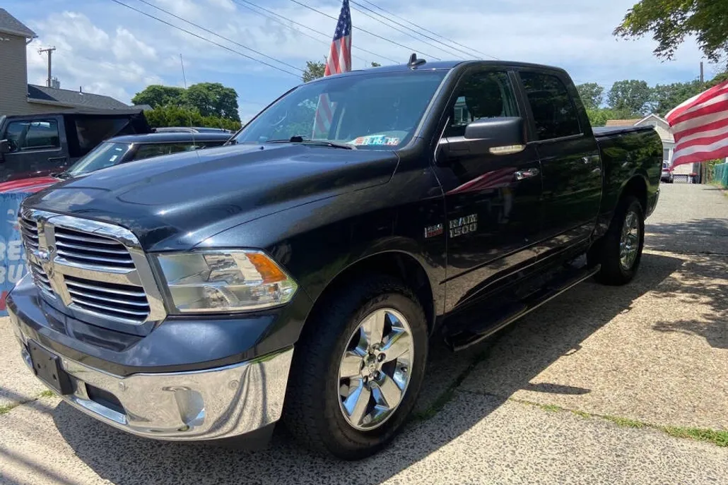 2016 Ram 1500 Big Horn photo 1