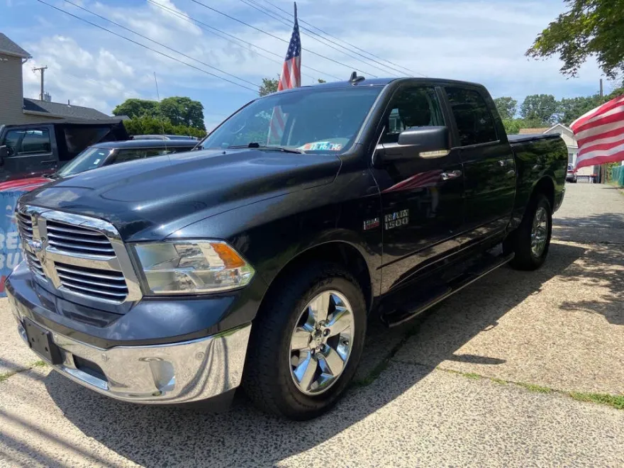 2016 Ram 1500 Big Horn photo 1