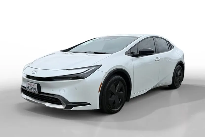 2024 Toyota Prius Prime SE photo 1