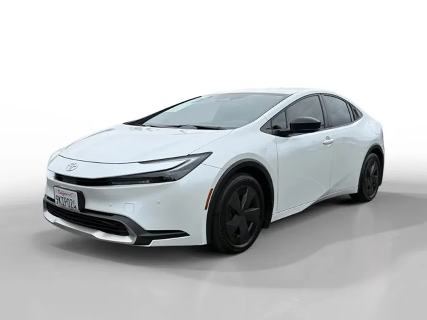 2024 Toyota Prius Prime SE photo 1
