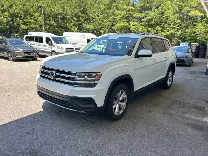 2018 Volkswagen Atlas S photo 1