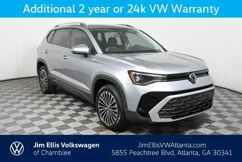2025 Volkswagen Taos SE photo 1
