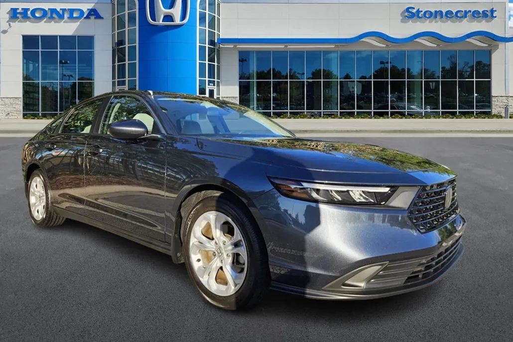 2023 Honda Accord LX photo 1