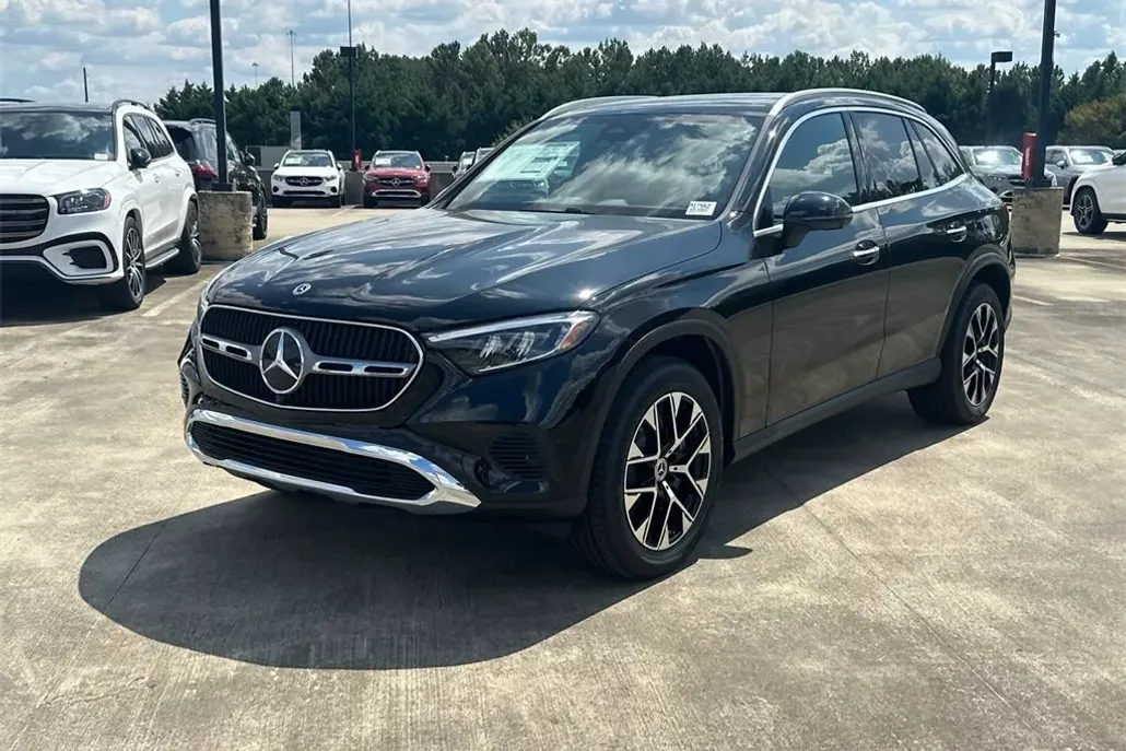 2026 Mercedes Benz GLC 350e 4MATIC photo 1