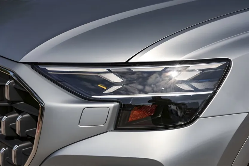 2024 Audi Q8 Prestige 55 photo 1