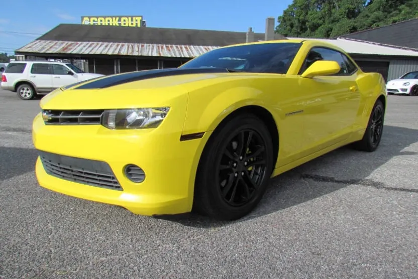 2015 Chevrolet Camaro Coupe photo 1