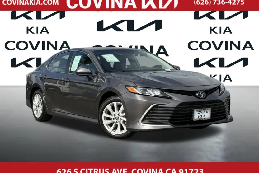 2024 Toyota Camry LE photo 1