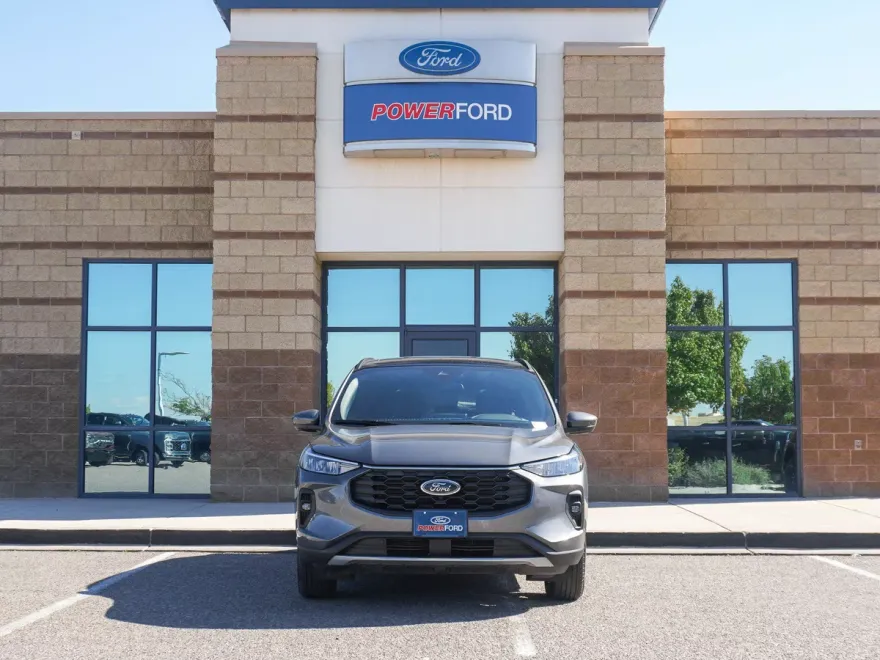 2025 Ford Escape Select photo 1