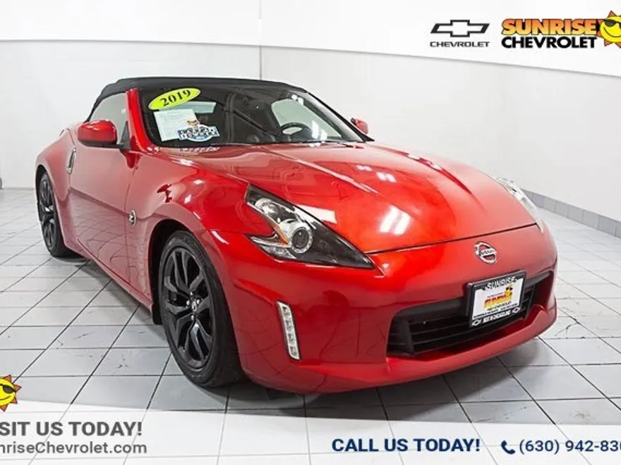 2019 Nissan 370Z Touring photo 1