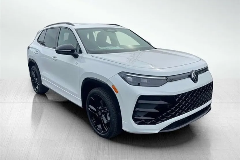 2025 Volkswagen Tiguan SE R-Line Black photo 1