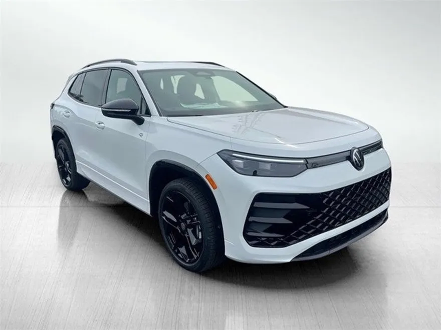 2025 Volkswagen Tiguan SE R-Line Black photo 1