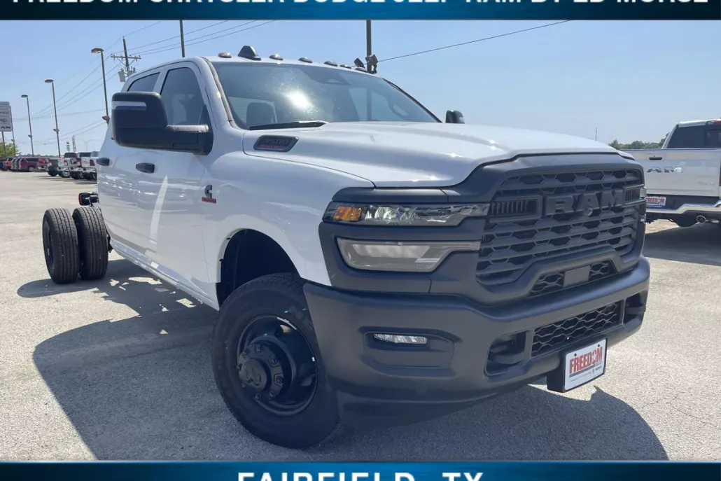 2026 Ram 3500 photo 1