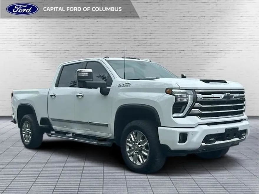 2024 Chevrolet Silverado 2500HD High Country photo 1