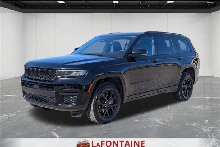 2024 Jeep Grand Cherokee Altitude photo 1