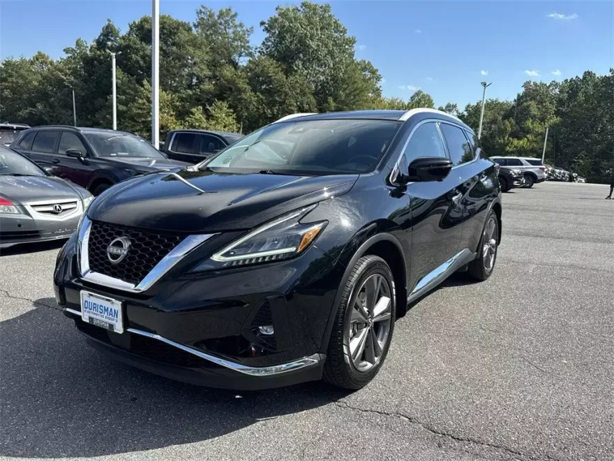 2023 Nissan Murano Platinum photo 1