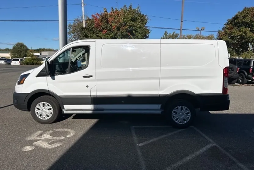 2024 Ford Transit photo 1