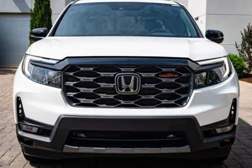 2025 Honda Ridgeline TrailSport photo 2
