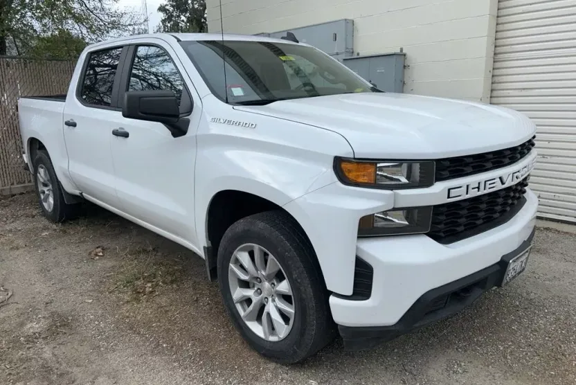 2022 Chevrolet Silverado 1500 Custom photo 1