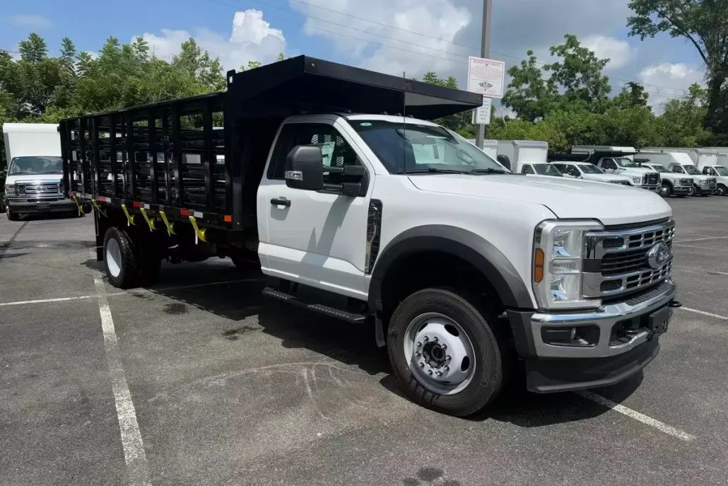 2024 Ford F-450 photo 1
