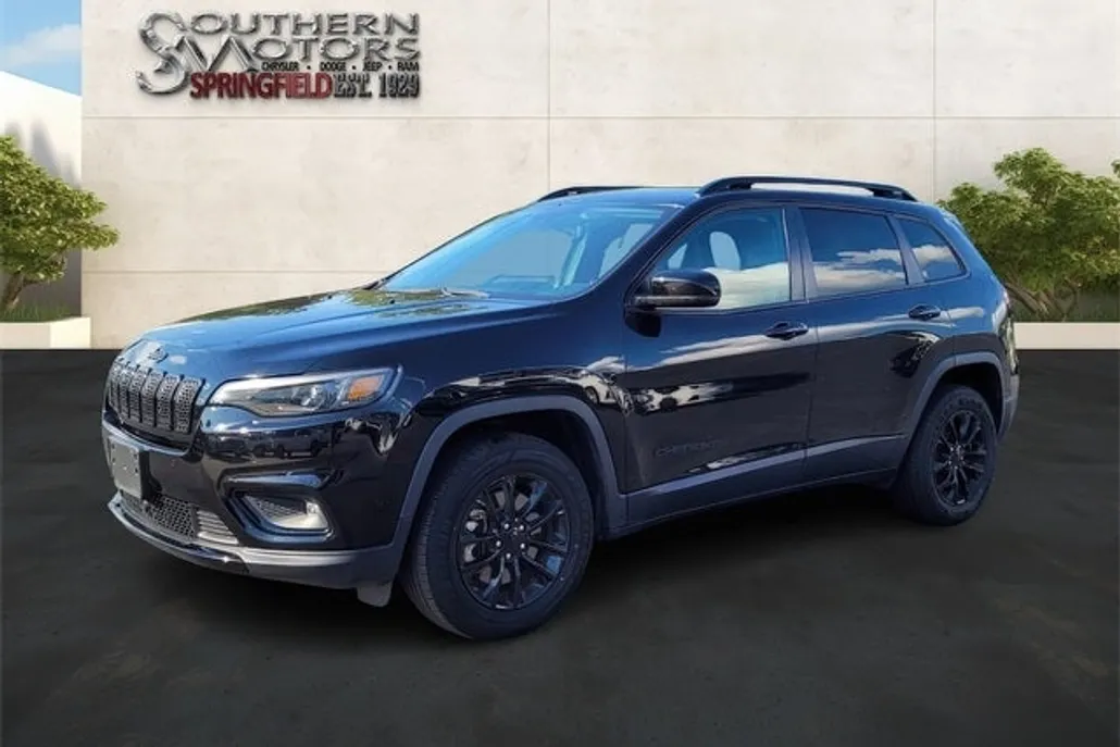 2023 Jeep Cherokee Altitude Lux photo 1