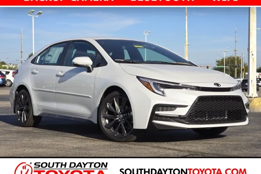 2025 Toyota Corolla SE photo 1