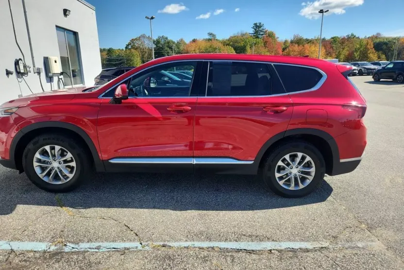 2020 Hyundai Santa Fe SEL photo 1