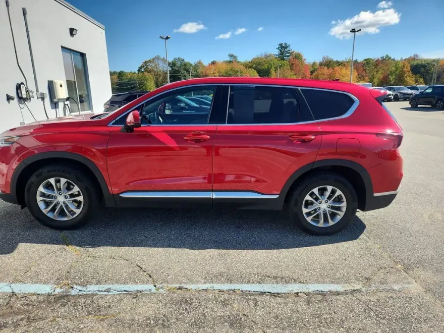 2020 Hyundai Santa Fe SEL photo 1