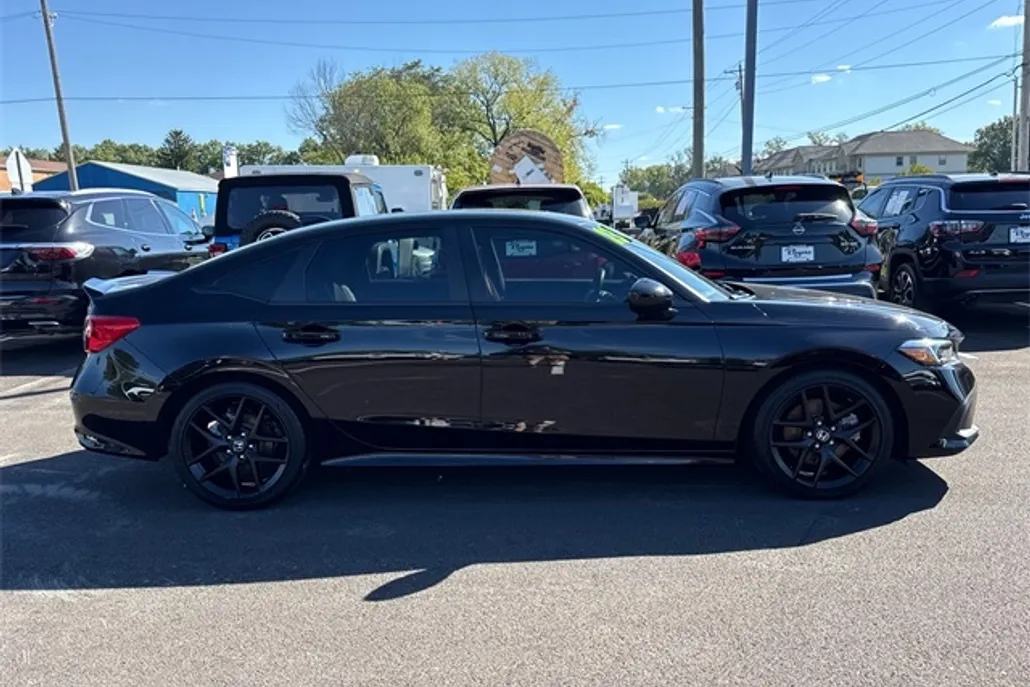 2023 Honda Civic Si photo 1
