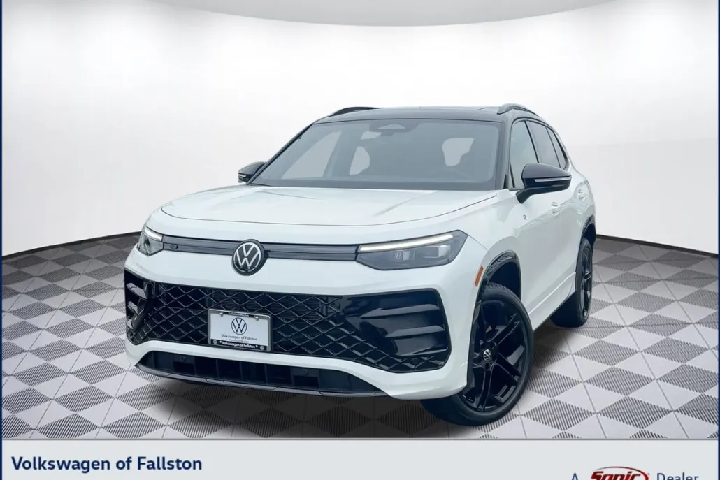 2025 Volkswagen Tiguan SE R-Line Black photo 1