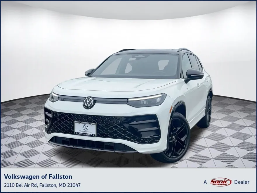 2025 Volkswagen Tiguan SE R-Line Black photo 1