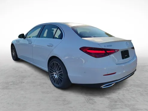 2025 Mercedes Benz C 300 4MATIC photo 4