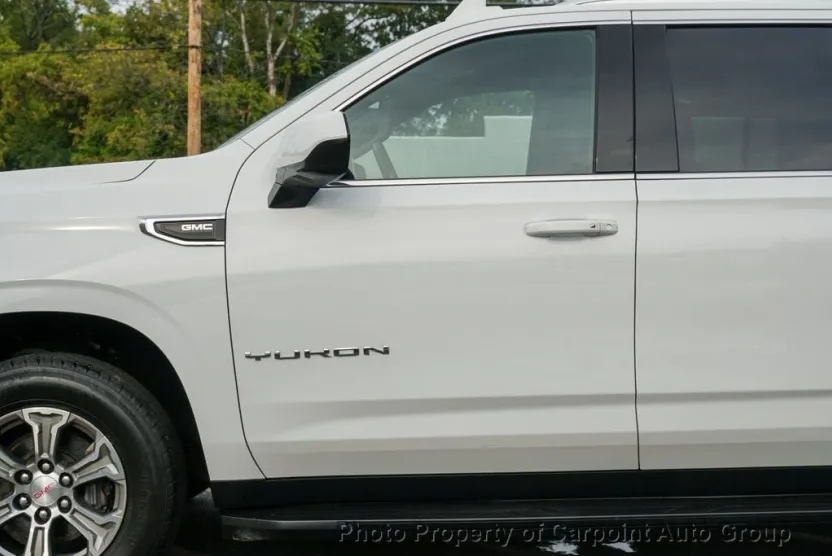 2021 Gmc Yukon XL SLE photo 1