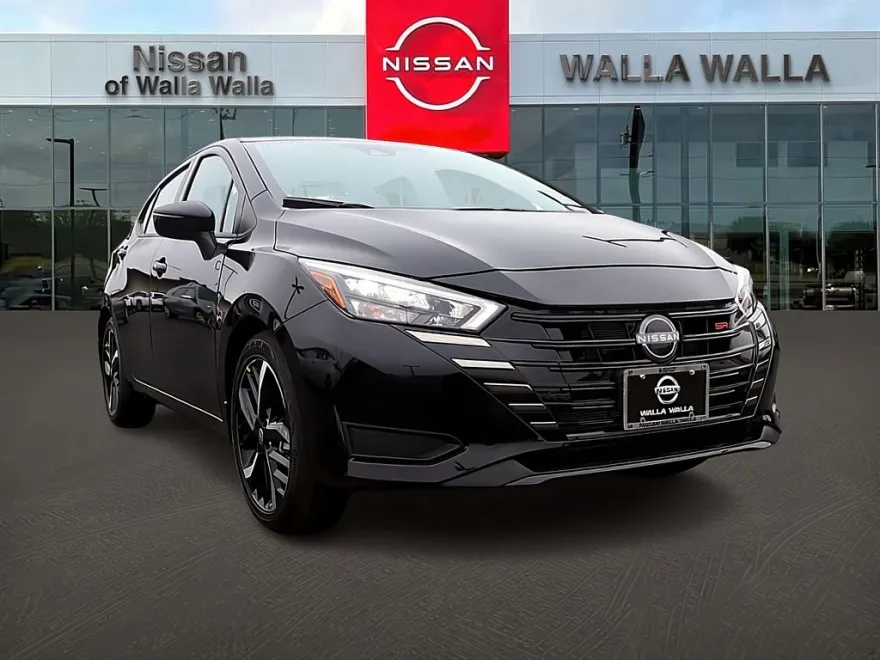 2025 Nissan Versa SR photo 1