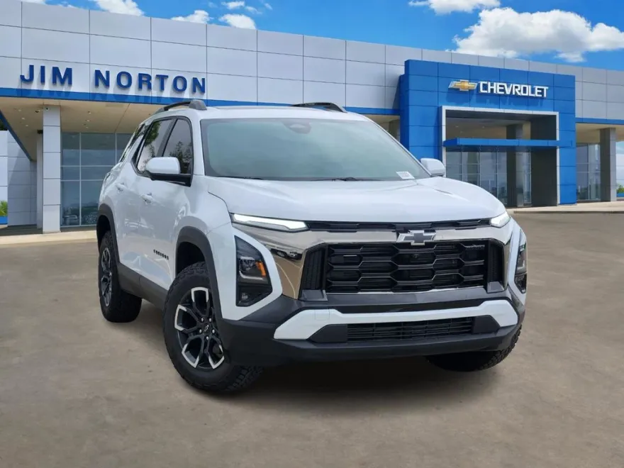 2026 Chevrolet Equinox ACTIV photo 1