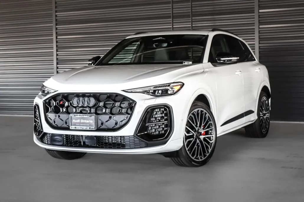 2025 Audi SQ5 Premium Plus photo 1