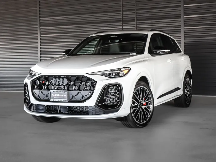 2025 Audi SQ5 Premium Plus photo 1