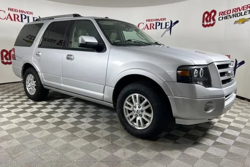 2013 Ford Expedition Limited photo 1
