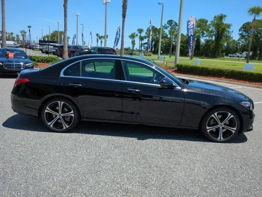 2025 Mercedes Benz C 300 photo 1