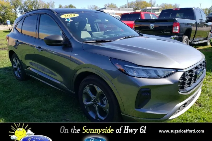 2024 Ford Escape ST-Line photo 1