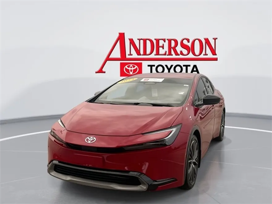 2024 Toyota Prius XLE photo 1