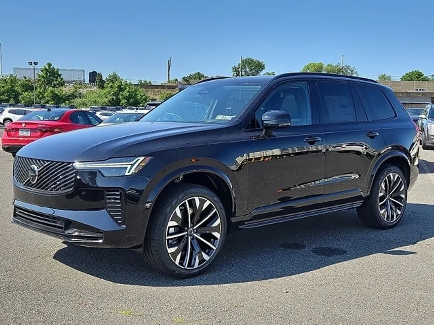 2026 Volvo XC90 photo 1