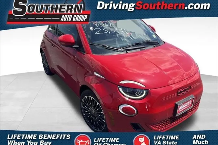 2024 Fiat 500e Red photo 1