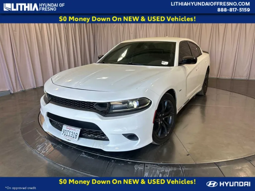 2016 Dodge Charger R/T photo 1