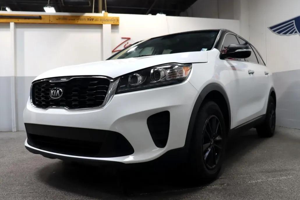 2020 Kia Sorento LX photo 1