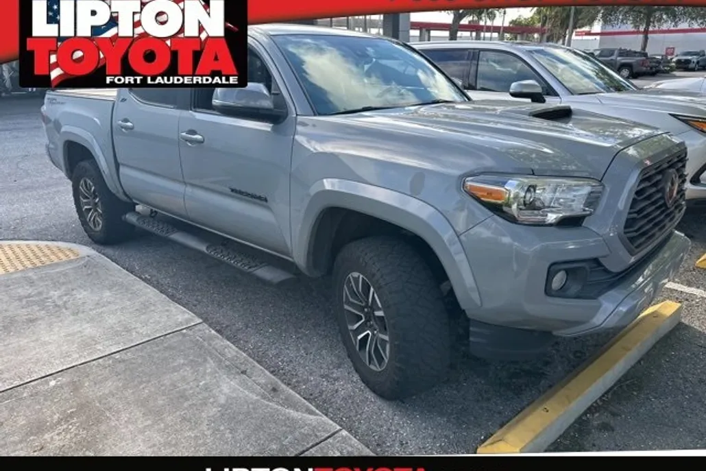 2021 Toyota Tacoma SR5 photo 1
